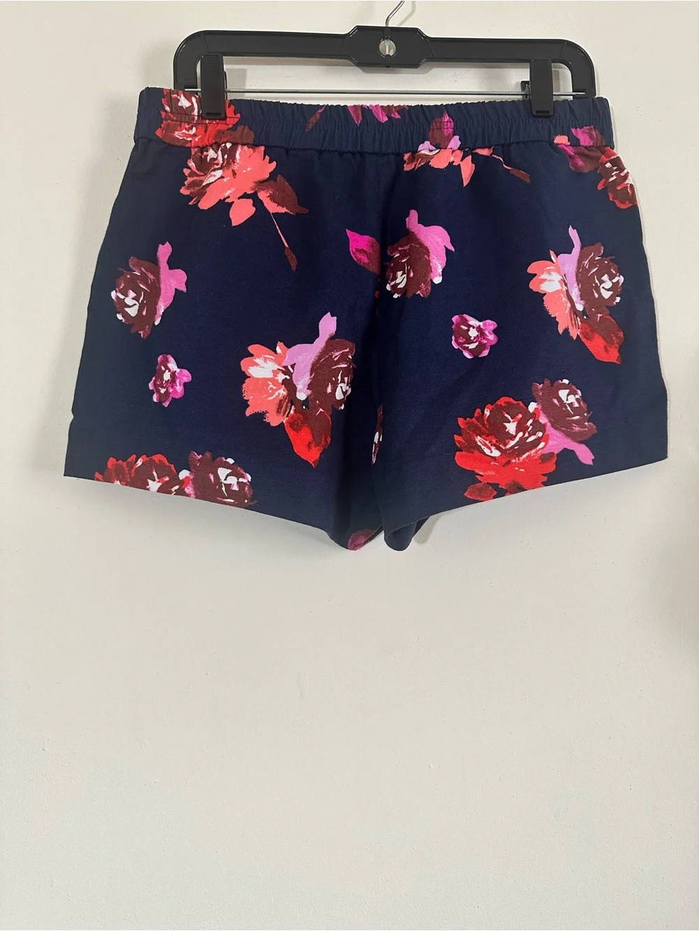 J.Crew linen blend navy floral pull on shorts Size 8